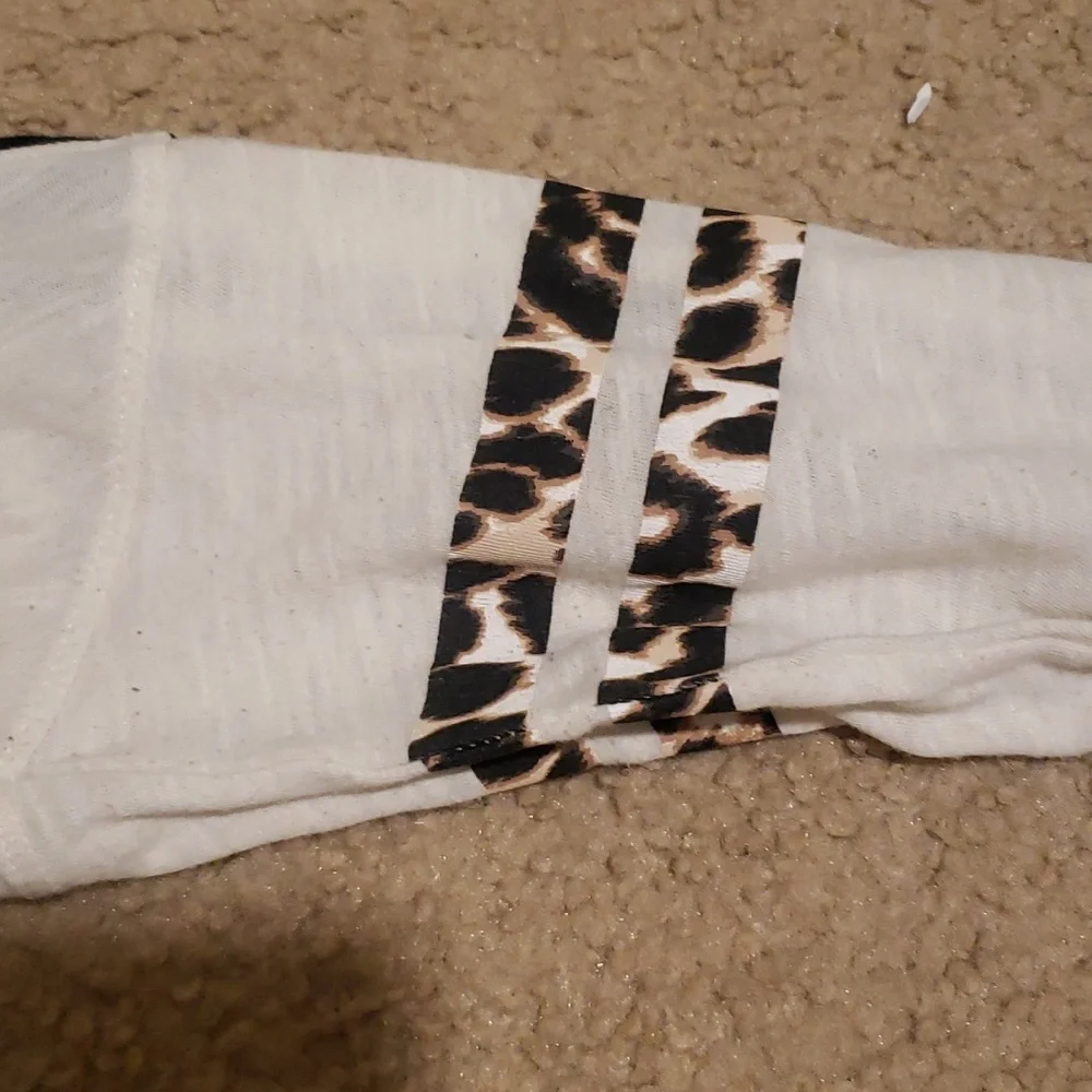 Victoria's Secret PINK Long Sleeve T-Shirt - Picture 5 of 6